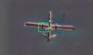 Khoảnh khắc Hezbollah bắn cháy UAV 2 triệu USD của Israel